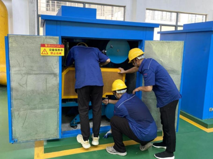 “超长待机”的三伏天里，，，，，水管家们这样做…… 